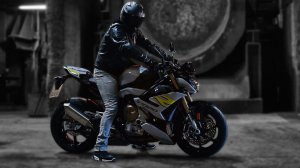 2021 BMW S 1000 R Обзор на канале авто своими глазами