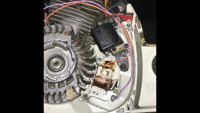 Old Stihl chainsaw almost got a new DIY ignition unit / 古いスチールのイグニッションユニットをDIYで試作した смотреть онлайн