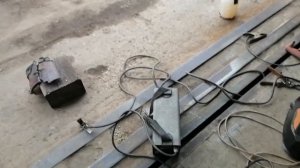 Как снять тепловой экран стартера нива шевроле