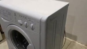Стиральная машина Indesit WISL 103