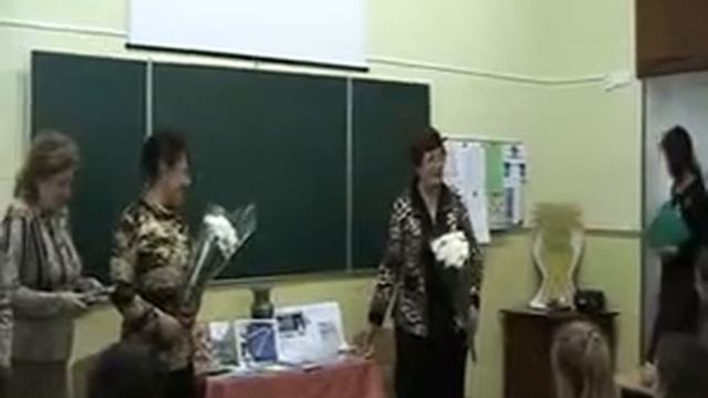 Таис Лещинская и Раиса Усачёва,гимназия№41, 2011г. смотреть онлайн