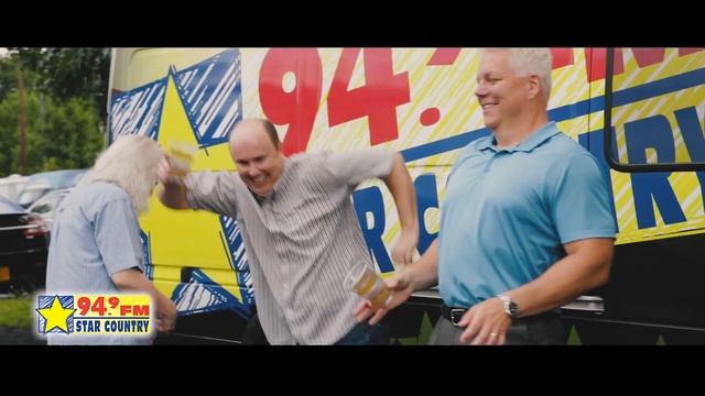 94.9 Star Country Git Up Challenge смотреть онлайн