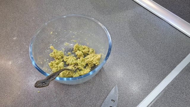 Такого вкусного авокадо вы ещё не ели. Рецепт бутербродов за 10 минут смотреть онлайн