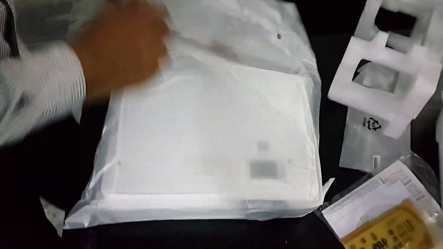 Projector Sony VPL DX 220 Unboxing