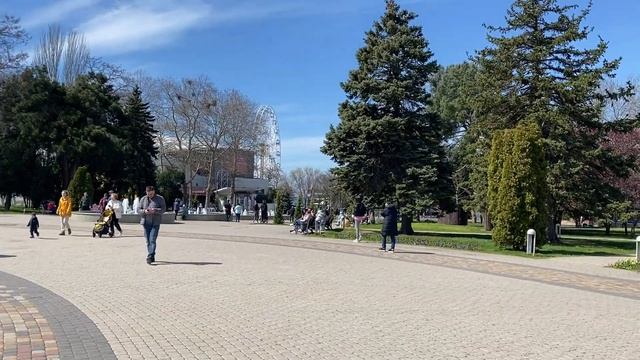 Туристический ЦЕНТР АНАПЫ | СЕЗОН Уже Начался? | Очень Много Людей. смотреть онлайн