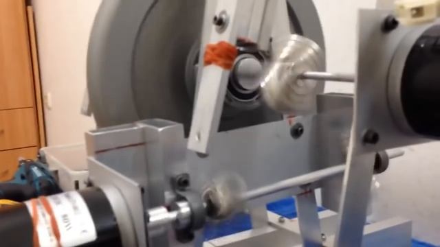 Вечный двигатель Будущего  Новые Изобретения Маховик  Хранения Энергии