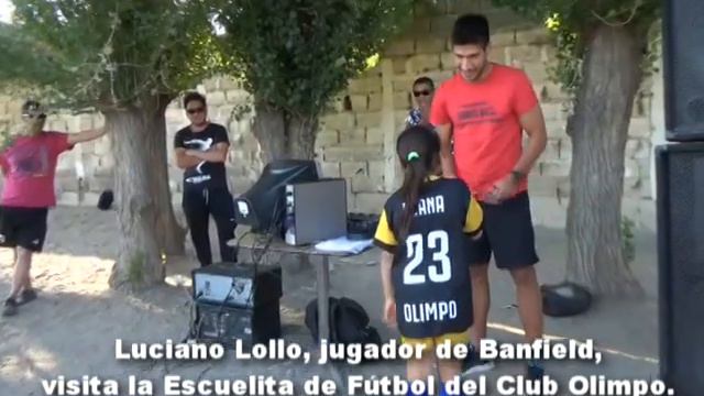 LUCIANO LOLLO, JUGADOR DE BANFIELD, VISITÓ LA ESCUELITA DE FÚTBOL DEL CLUB OLIMPO DE ZAPALA смотреть онлайн