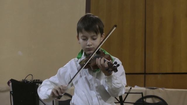 Леопольд Моцарт. Менуэт. Скрипка смотреть онлайн