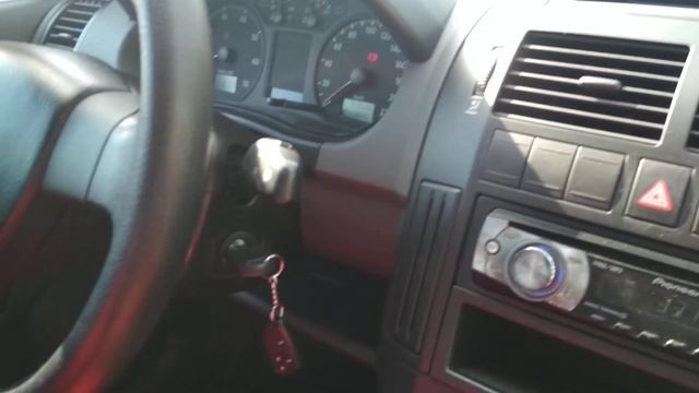 VW Polo 2007 АВТОМАТ 1,4 бензин смотреть онлайн