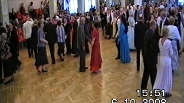 !-й Петровский бал пенсионеров Москвы 2--я часть Танцмейстер Анатолий Воронин 6-10-2008 смотреть онлайн