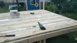 Делаем тапчан из досок и подоннов