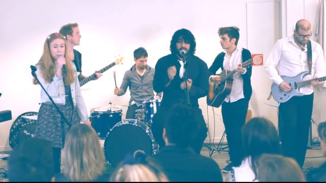 Paul Bernard & The Family Values - Every now & then (live clip) смотреть онлайн