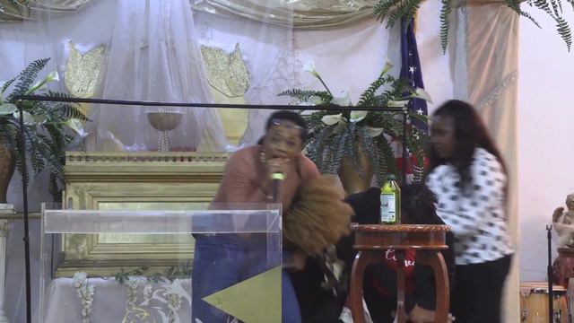 Apostle LeRoyal Edmondson- Breaking Word Curses !!!! смотреть онлайн