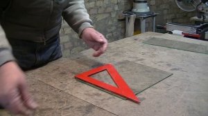 как отрезать и отломать тонкую полоску стекла