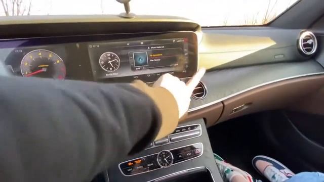 МОЙ НОВЫЙ САМЫЙ ДЕШЕВЫЙ MERCEDES BENZ E43 AMG В РОССИИ АПАСНЫЫЫЙ смотреть онлайн