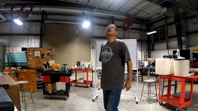 Connecting pumps in Series and Parallel to increase Flow and Head / Clip смотреть онлайн