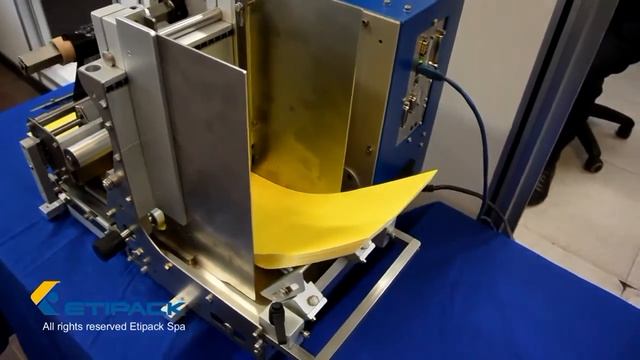 Маркировка плоских продуктов Принтер-диспенсер производства Etipack s.r.l. смотреть онлайн