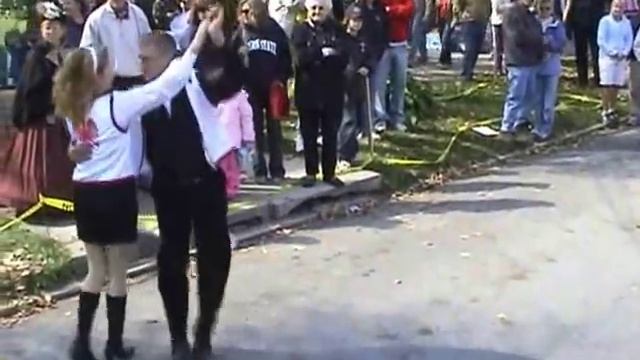 Authentic Polka Dancing смотреть онлайн