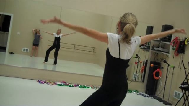 Monday Ballet/Jazz 1/2 смотреть онлайн