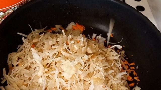 Щи из курицы и квашеной капусты смотреть онлайн