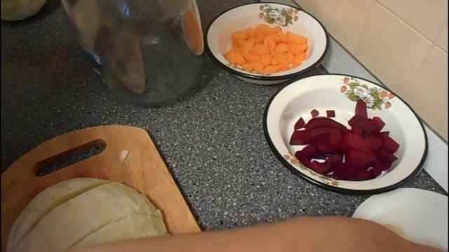 МАРИНОВАННАЯ КАПУСТА БЫСТРОГО ПРИГОТОВЛЕНИЯ смотреть онлайн