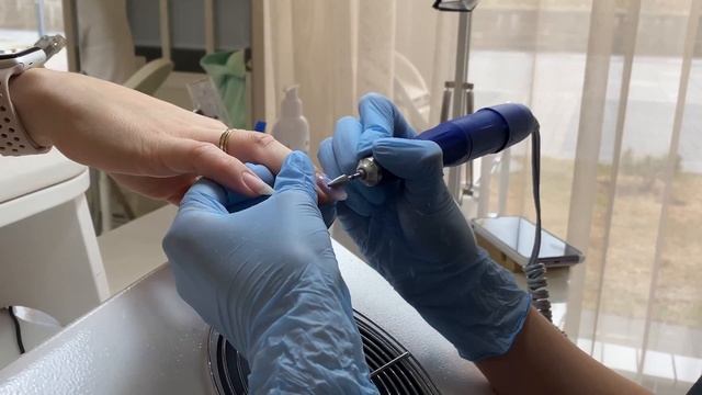 Сколько зарабатывает мастер ногтевого сервиса? Маникюр как бизнес. Откровения мастера. смотреть онлайн