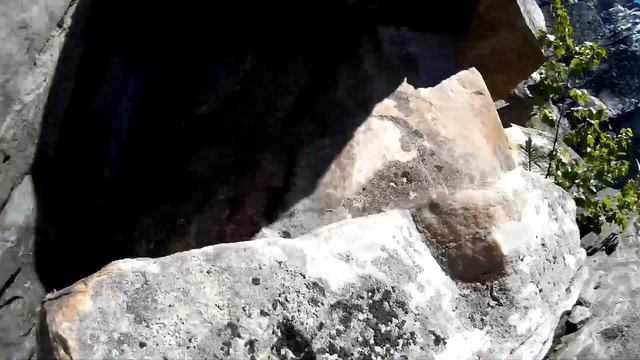 ГОРА МАЛИНОВАЯ СТАРЫЙ СКАЛОЛАЗ смотреть онлайн