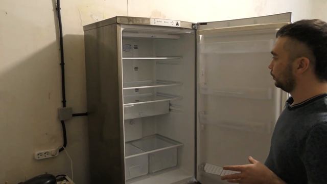 Перестала морозить верхняя камера. Причины. Индезит. смотреть онлайн