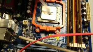 КАК ДОЛЖЕН СТОЯТЬ БАШЕННЫЙ КУЛЕР +ЗАМЕНА ТЕРМОПАСТЫ