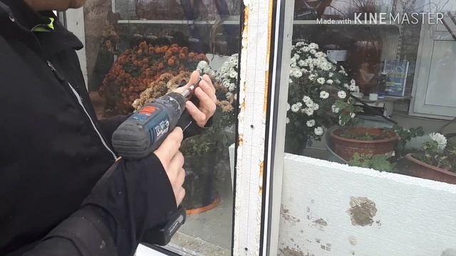 Дом в теплице! Монтаж наличника на стеклопакеты! смотреть онлайн
