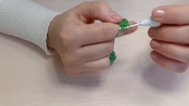 Вязанный мастер-класс/Текстильная мастерская/Крючкомания по вязанию/Вязанные настенные часы/Часть № смотреть онлайн