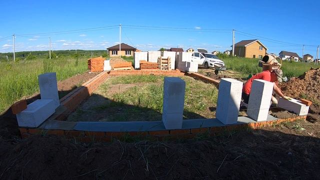 Дешевый дом из газоблока своими руками!!! смотреть онлайн