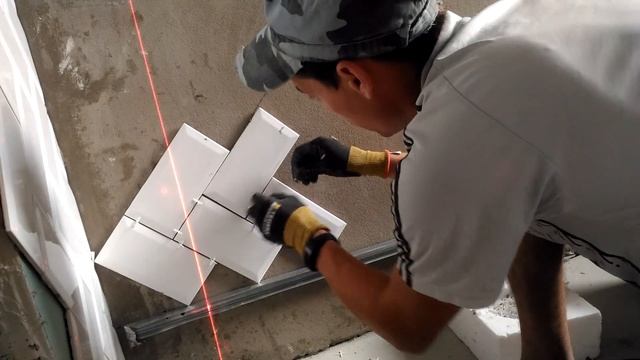 @user-br8hp1vz1t как начать укладывать плитку елочкой на стены. #укладки плитки смотреть онлайн