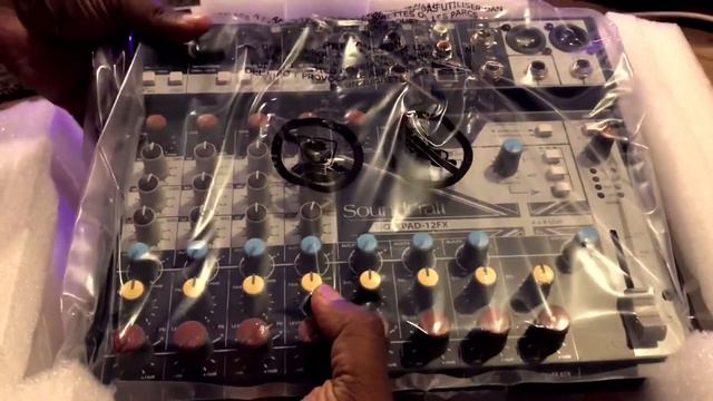 SoundCraft NotePad 12Fx Mixer смотреть онлайн