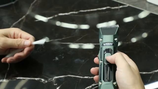VGR V-696 professional electric hair and beard trimmer clipper for men2 buyers смотреть онлайн