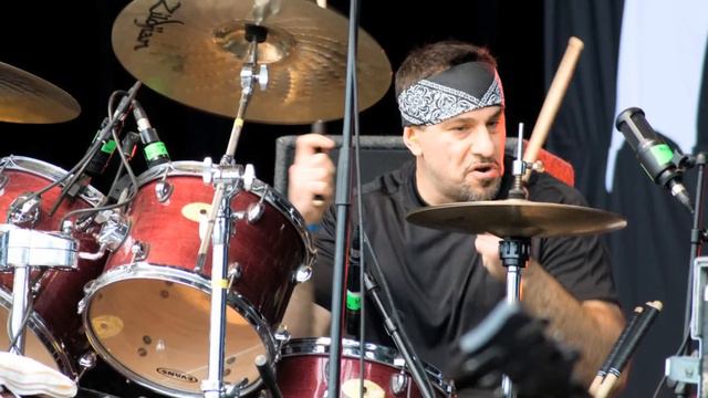 The New York Hardcore Chronicles 10 Questions w/ Luke Rota (Wisdom In Chains / Stigma) смотреть онлайн