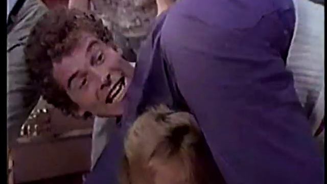 Rodney Dangerfield for Twister 1985 смотреть онлайн