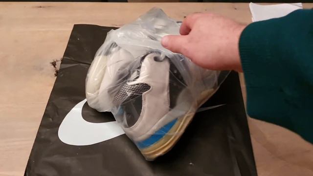 Unboxing 6-in-1 pairs NIKE Vintage & Retro shoes AF1 Huarache Flight Revolution Force 5 Air Max 93 смотреть онлайн