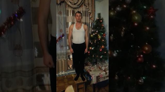 Муж зарабатывает подарок смотреть онлайн