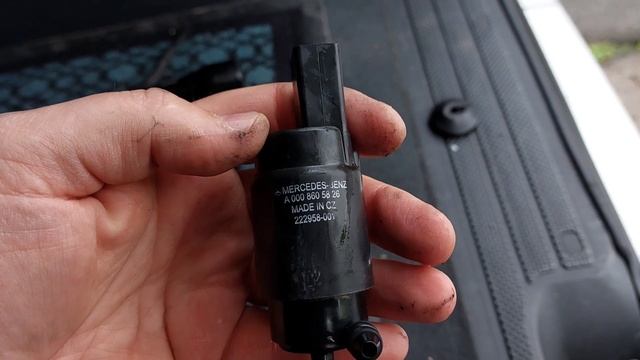 viano vito w639 Heckscheibenwaschanlage Reparatur. Ремонт омывателя заднего стекла. A 000 860 58 26 смотреть онлайн