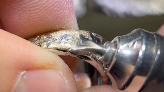 Ремонт бижутерии от Луи Витон. смотреть онлайн