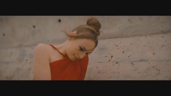 MONATIK "Кружит" задом наперед