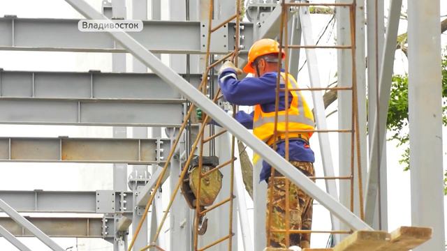 Автоматизированная парковка появится в центре Владивостока смотреть онлайн