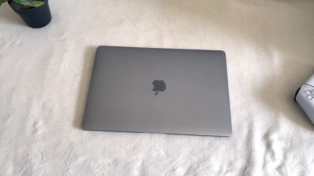 Apple M1 chip MacBook Air 2020- unboxing & initial impressions- Blazing fast performance ? смотреть онлайн