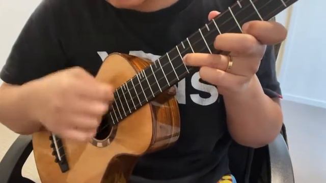 Starting Point - Ukulele Cover Yang Zheng смотреть онлайн
