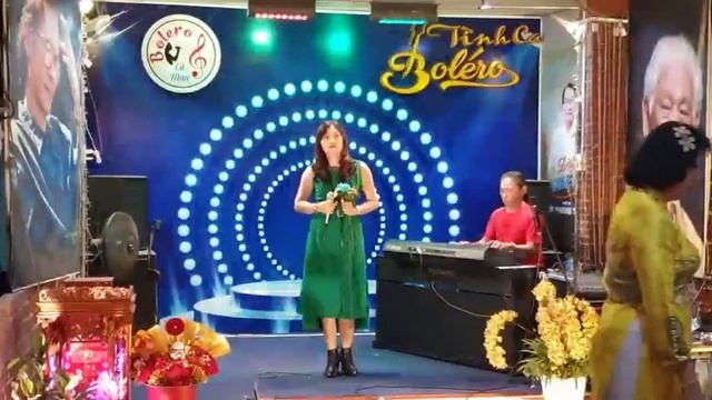 PHẬN TƠ TẰM - ST : NS HỒ TỊNH TÂM - TRÌNH BÀY : MỸ KIM - BOLERO CÀ MAU смотреть онлайн