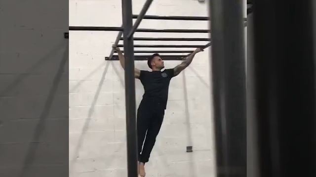 Гравитация, нет не слышал! смотреть онлайн