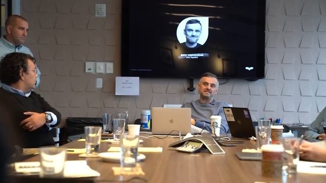 10 Mins of Business & Marketing Strategy смотреть онлайн