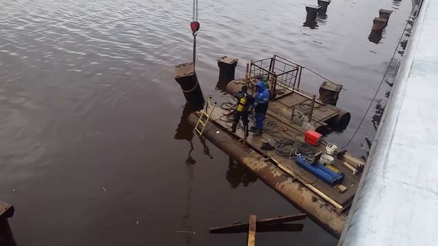 Новый мост через Ижору демонтаж свай временного моста смотреть онлайн