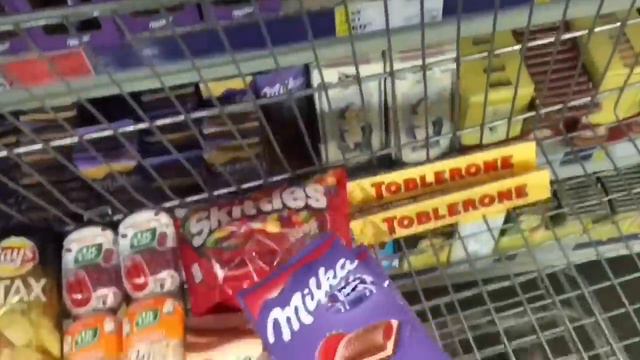 ASMR A Lot Of Candy with Pringels / АСМР Видео смотреть онлайн